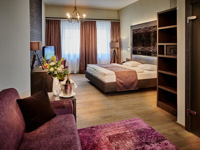 Bilder & Videos Forsters